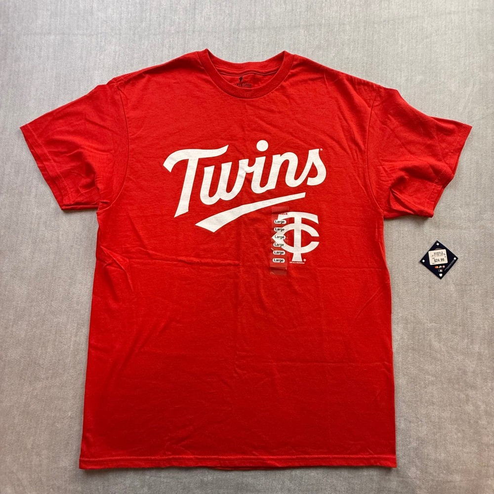 Soft as a Grape Minnesota Twins MLB Womens Red T-Shirt Large NWT TC Logo Cotton